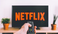 Come vedere Netflix su TV: la guida completa